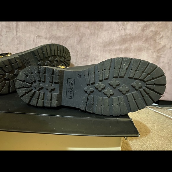 TwinSet Studded Chelsea Boots - Picture 5 of 12